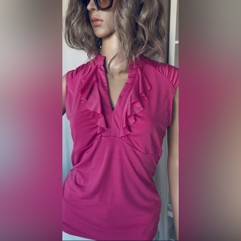 A. Byer Elegant Pink Ruffle V-Neck Sleeveless halter neckline Top in Size Medium